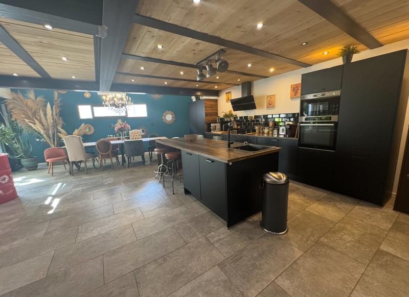 Immeuble - 337 m² - 4 pièces