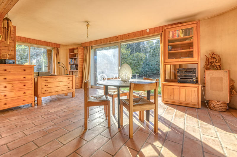 Maison contemporaine - 205 m² - 6 pièces