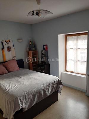 Maison - 158 m² - 7 pièces