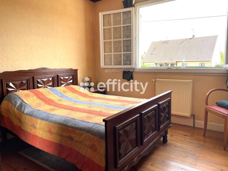 Maison - 136 m² - 5 pièces