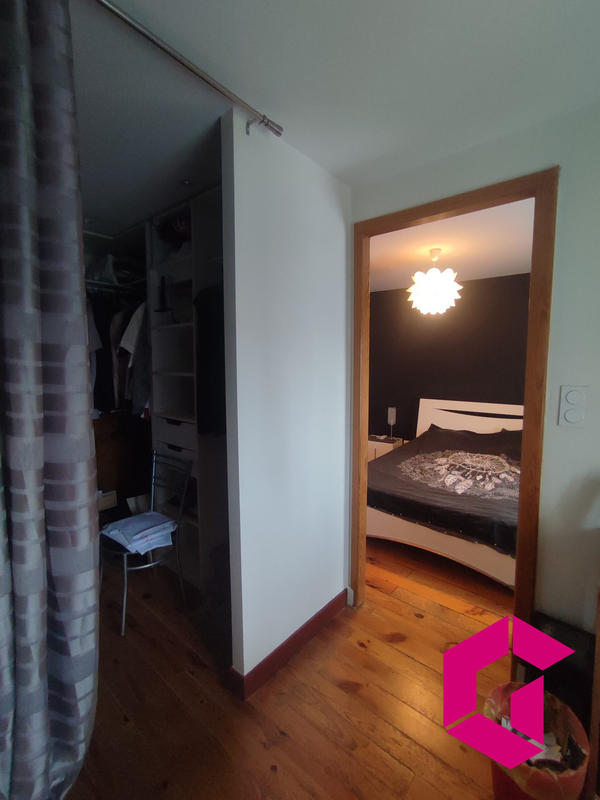 Villa - 178 m² - 9 pièces