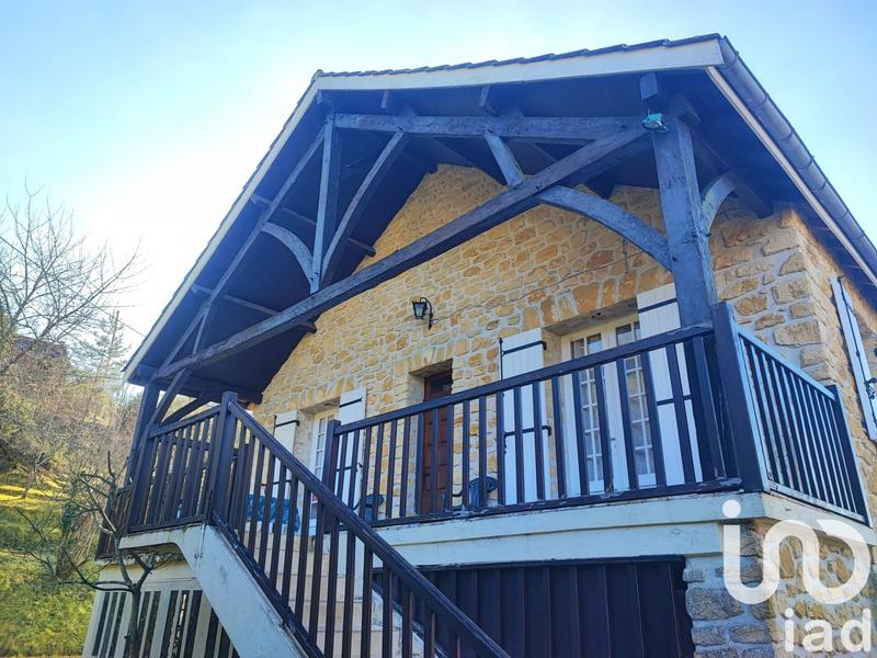 Maison - 135 m² - 8 pièces