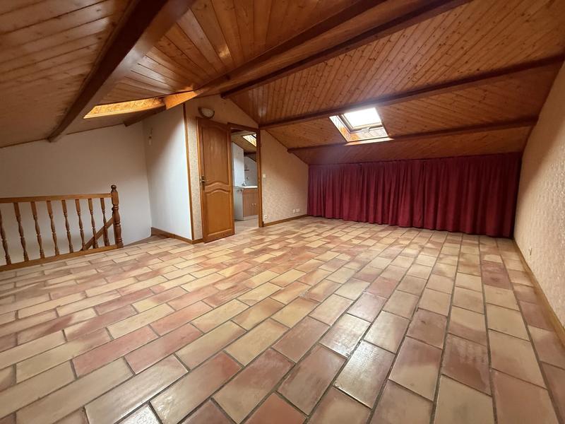 Maison - 184 m² - 5 pièces