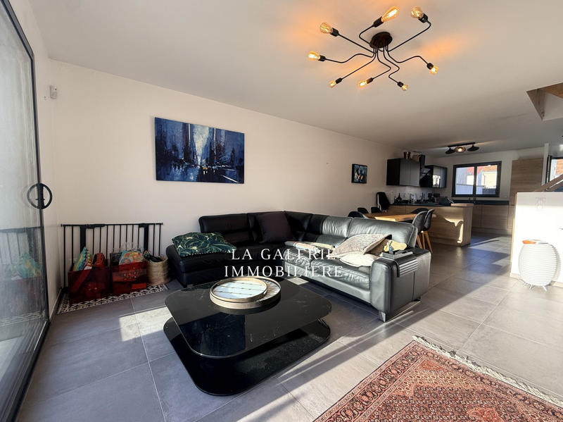 Maison contemporaine - 167 m² - 6 pièces