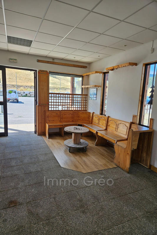 Local commercial - 170 m²