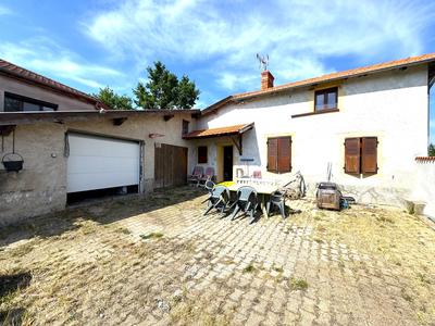 Maison - 140 m² - 6 pièces