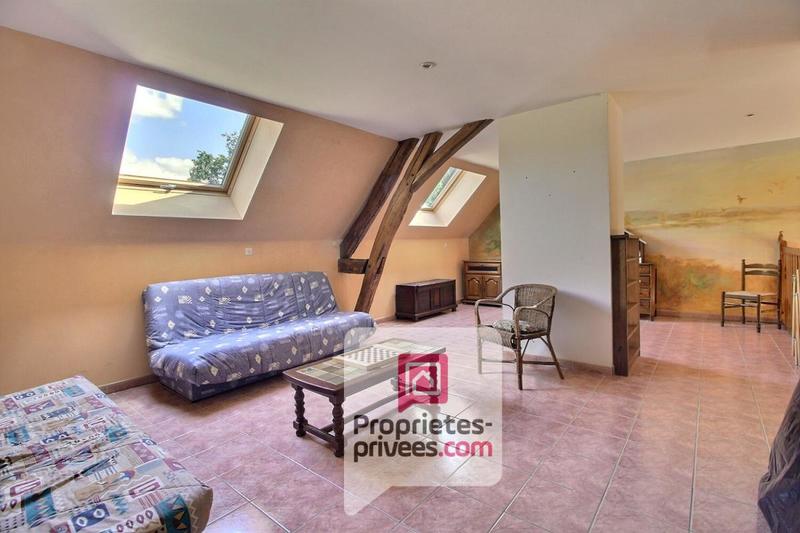 Maison - 210 m² - 6 pièces