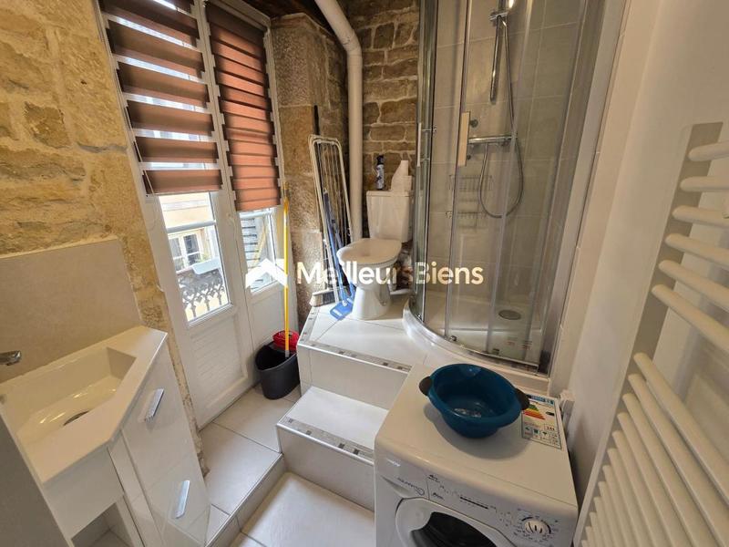 Studio - 15 m² - 1 pièce