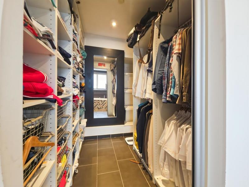 Appartement - 93 m² - 4 pièces