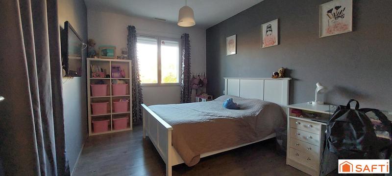 Propriété - 170 m² - 6 pièces