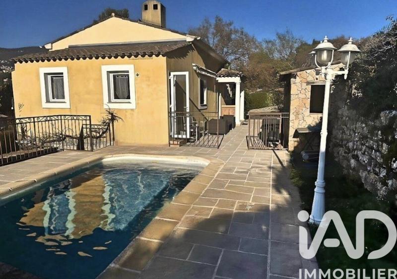 Maison - 147 m² - 6 pièces