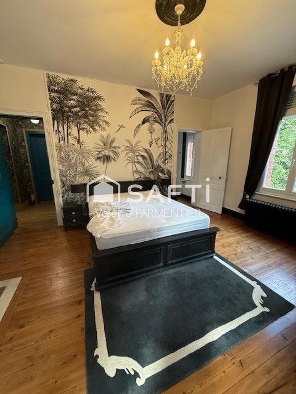 Maison de maîtres - 398 m² - 12 pièces