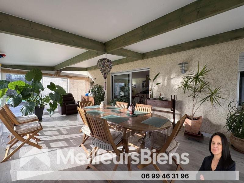 Maison - 160 m² - 5 pièces