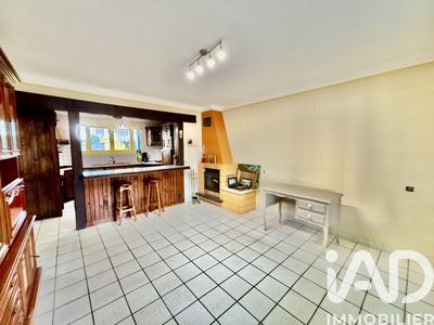 Maison - 106 m² - 5 pièces