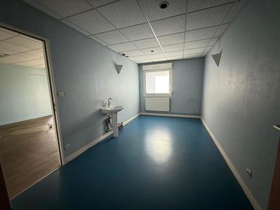 Local commercial - 200 m²