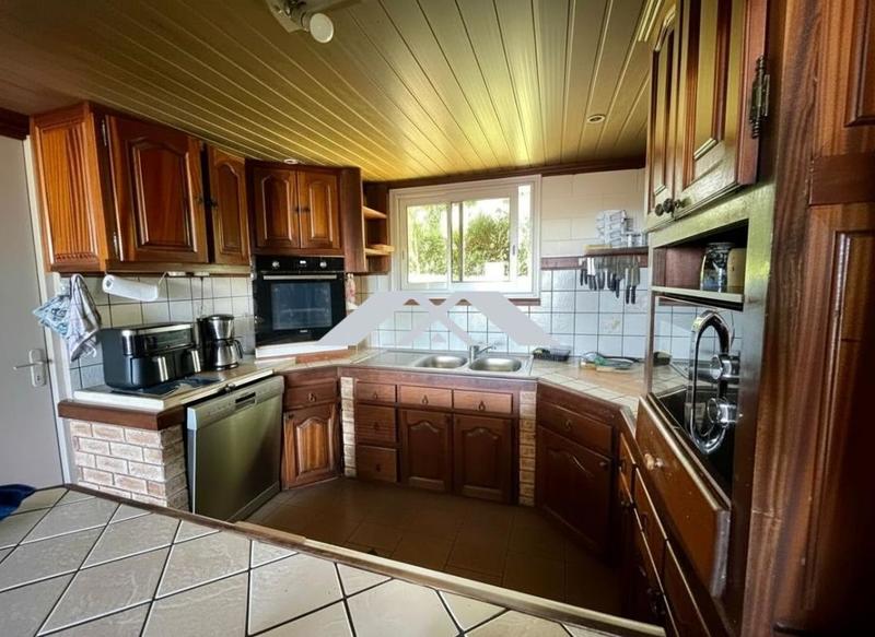 Maison - 140 m² - 6 pièces