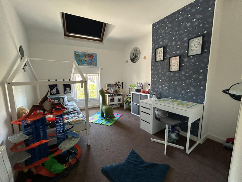 Maison - 178 m² - 7 pièces