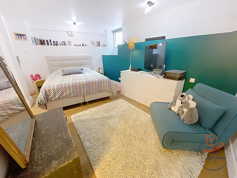 Appartement - 94 m² - 4 pièces