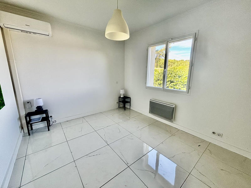 Villa - 145 m² - 5 pièces