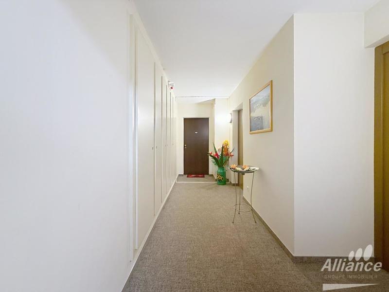 Appartement - 75 m² - 4 pièces