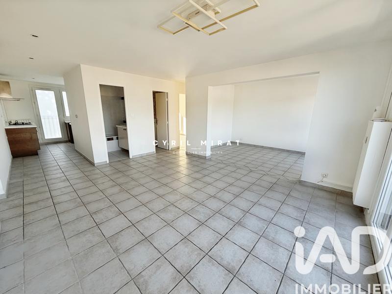 Appartement - 81 m² - 5 pièces