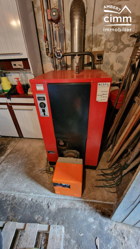 Maison - 88 m² - 7 pièces