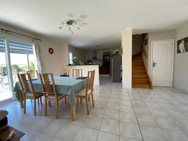 Maison - 117 m² - 6 pièces