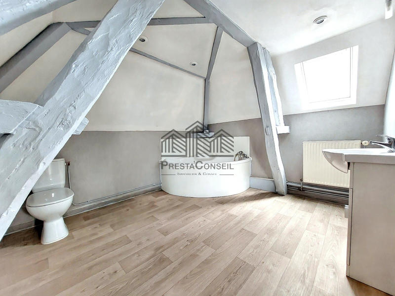 Maison - 198 m² - 7 pièces