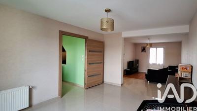 Maison - 97 m² - 4 pièces