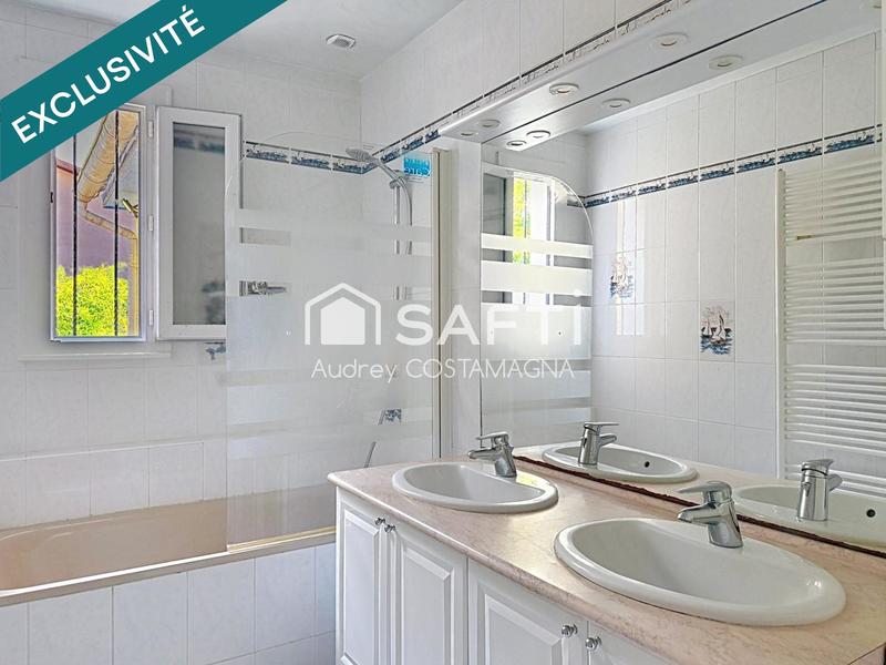 Maison - 122 m² - 7 pièces