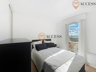 Duplex - 81 m² - 4 pièces