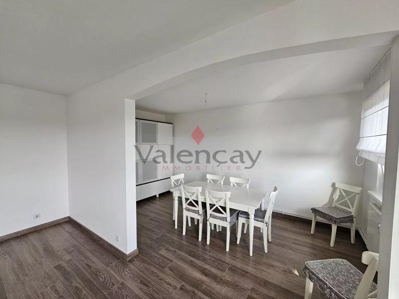 Appartement - 79 m² - 4 pièces