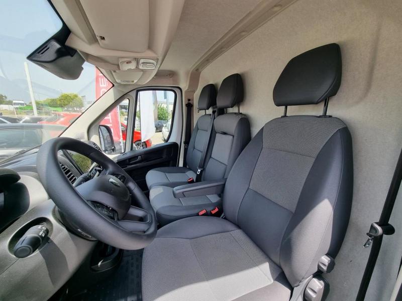 Peugeot Boxer II 2.2 140 Ch s&amp;amp;S Bva8 3.5t L2h2