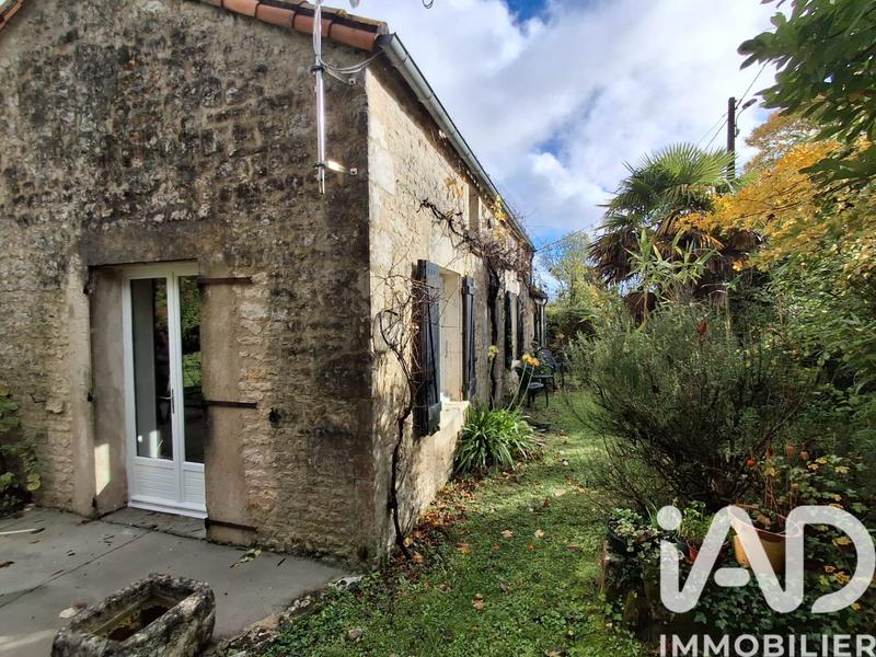 Maison - 90 m² - 3 pièces