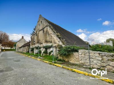 Maison - 420 m² - 1 pièce