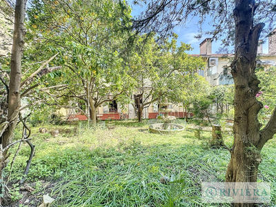 Appartement - 150 m² - 6 pièces