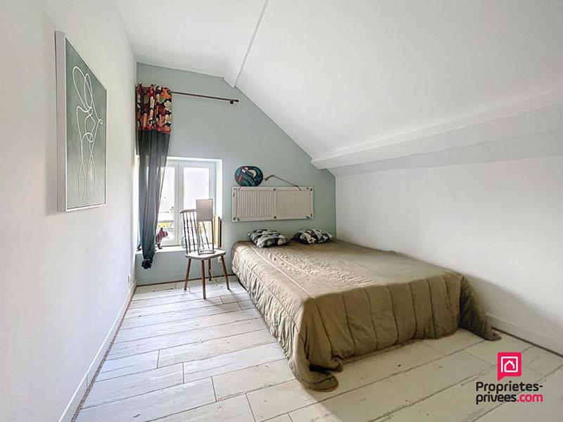 Maison - 343 m² - 11 pièces