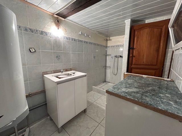 Maison en pierre - 45 m² - 2 pièces