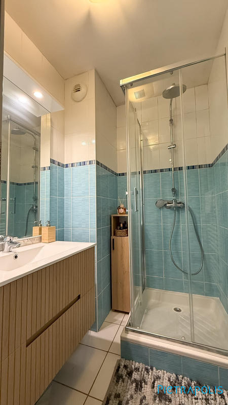 Appartement - 102 m² - 4 pièces