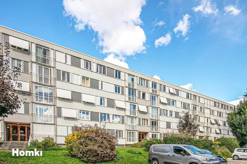 Appartement - 82 m² - 4 pièces