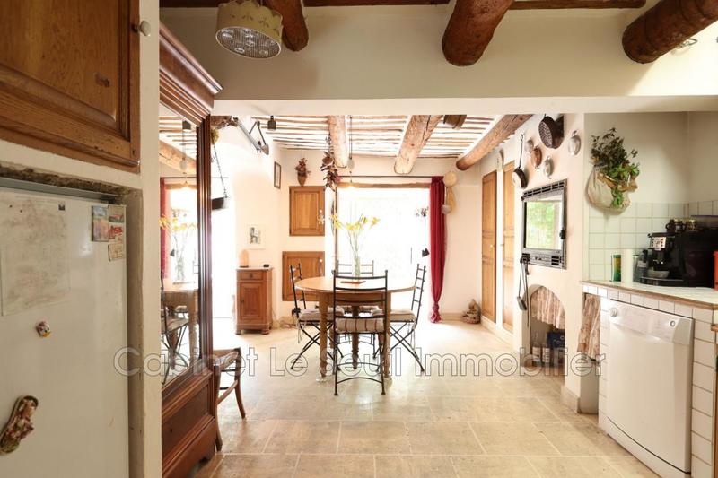 Mas - 250 m² - 9 pièces