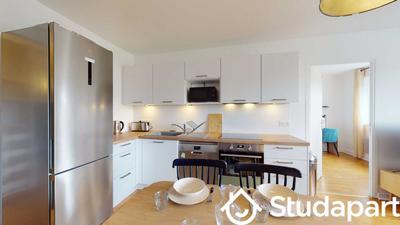 Chambre - 10 m² - 1 pièce