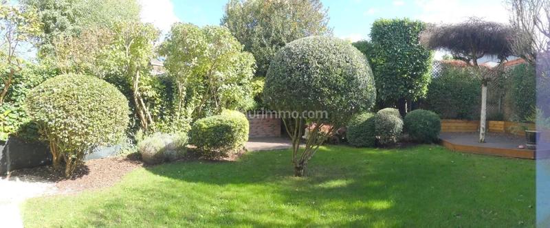 Maison - 140 m² - 8 pièces