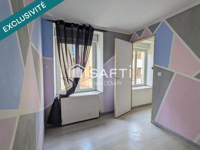 Maison - 94 m² - 5 pièces
