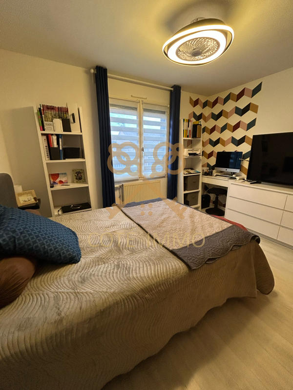 Maison - 100 m² - 4 pièces