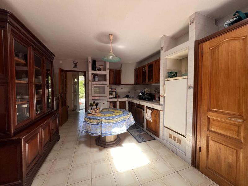 Maison ancienne - 180 m² - 6 pièces