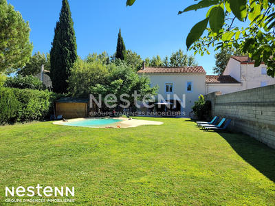 Maison - 227 m² - 6 pièces