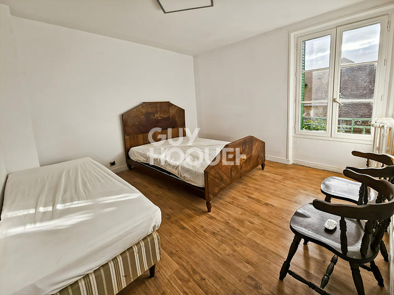 Maison - 104 m² - 5 pièces