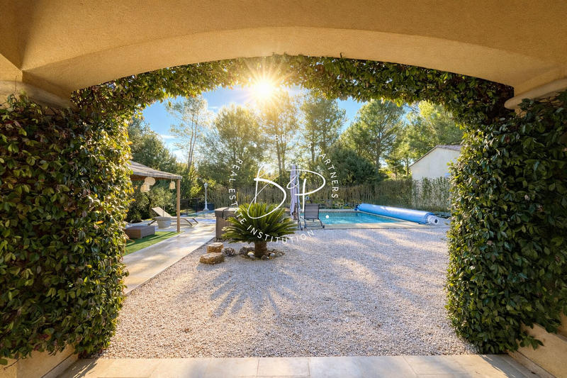 Maison - 149 m² - 5 pièces