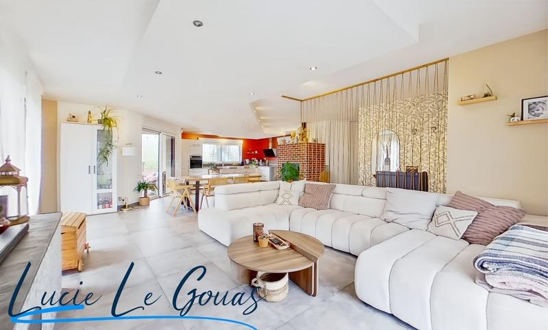 Maison - 150 m² - 5 pièces